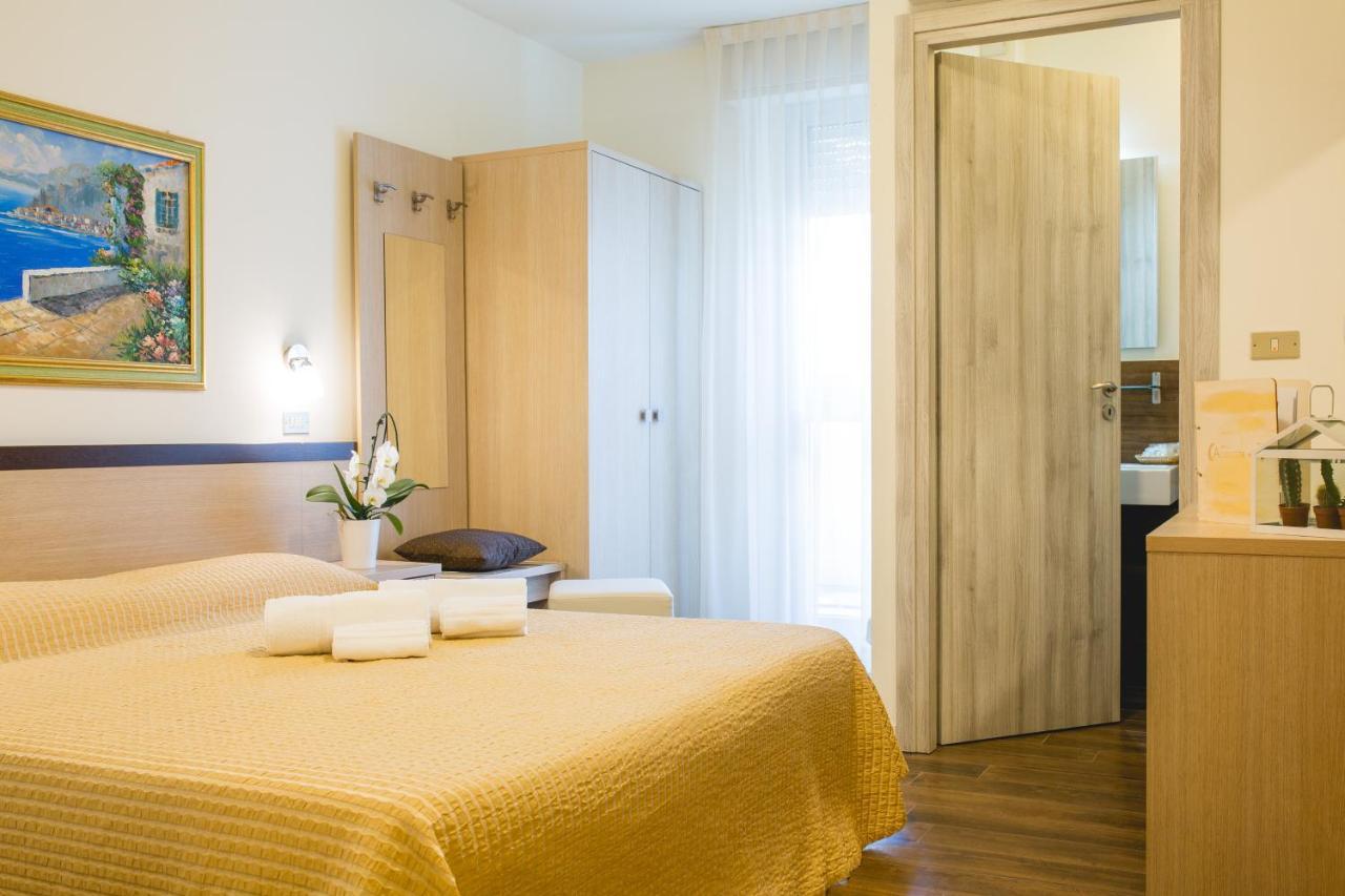Double Room,1021579813:JPEG