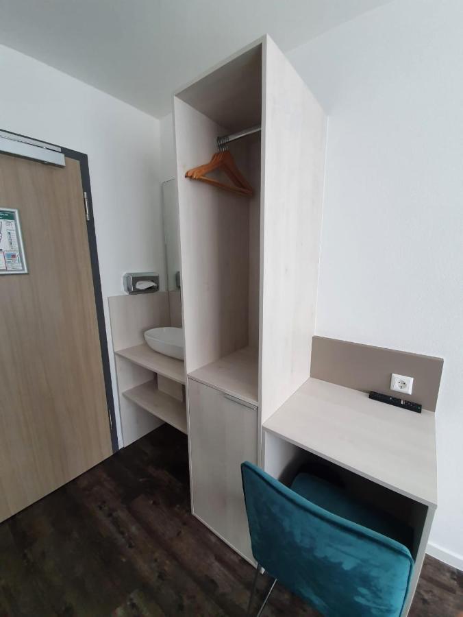 Standard Double or Twin Room,1004916205:JPEG