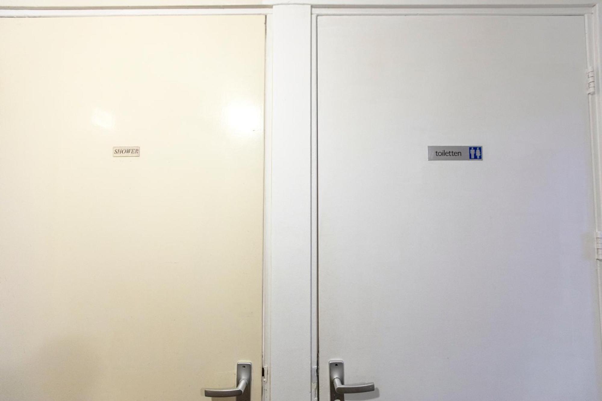 Chambre Triple avec Salle de Bains Commune
