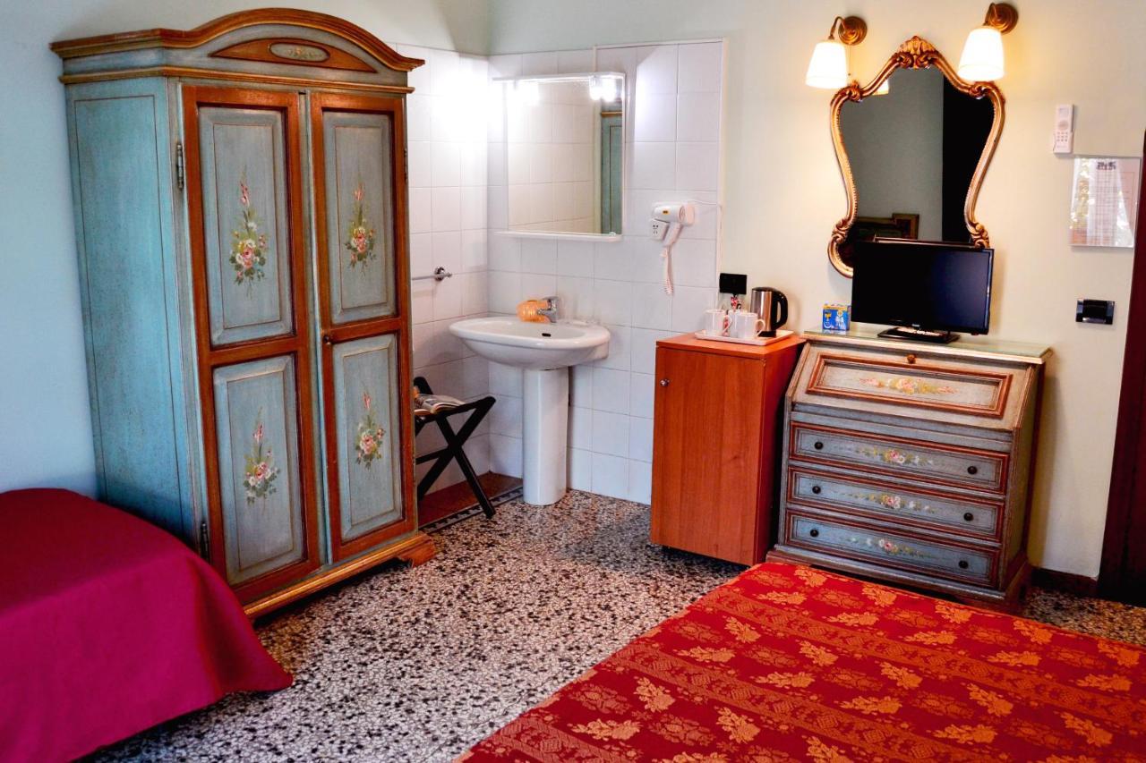 Chambre Double Standard avec Salle de Bains Commune
