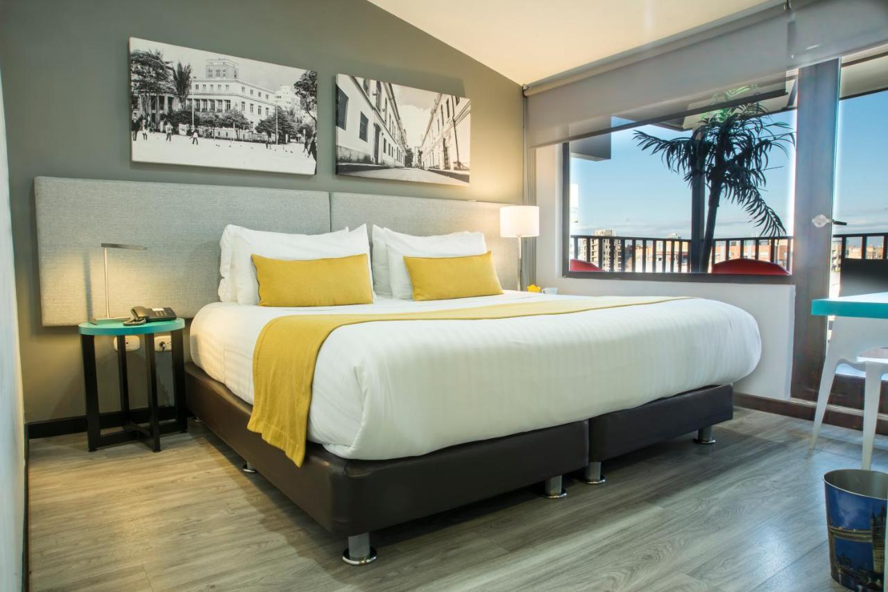 Double Room with Balcony,1223462857:JPEG