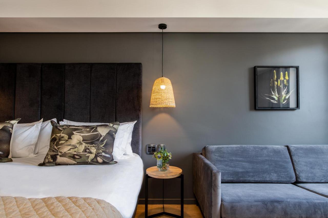 Luxury Accessibility Room,1023826831:JPEG
