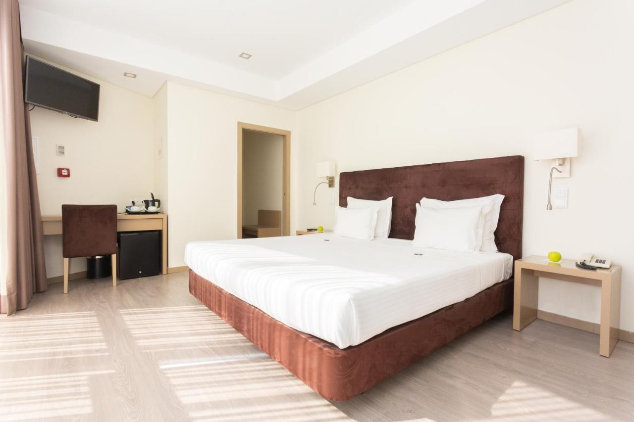 Romantic Suite,1589354217:JPEG