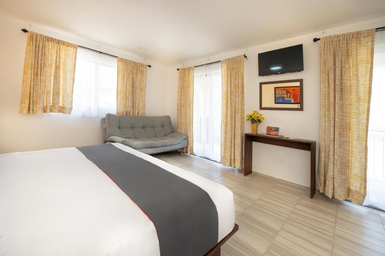 Deluxe Room,1027197013:JPEG