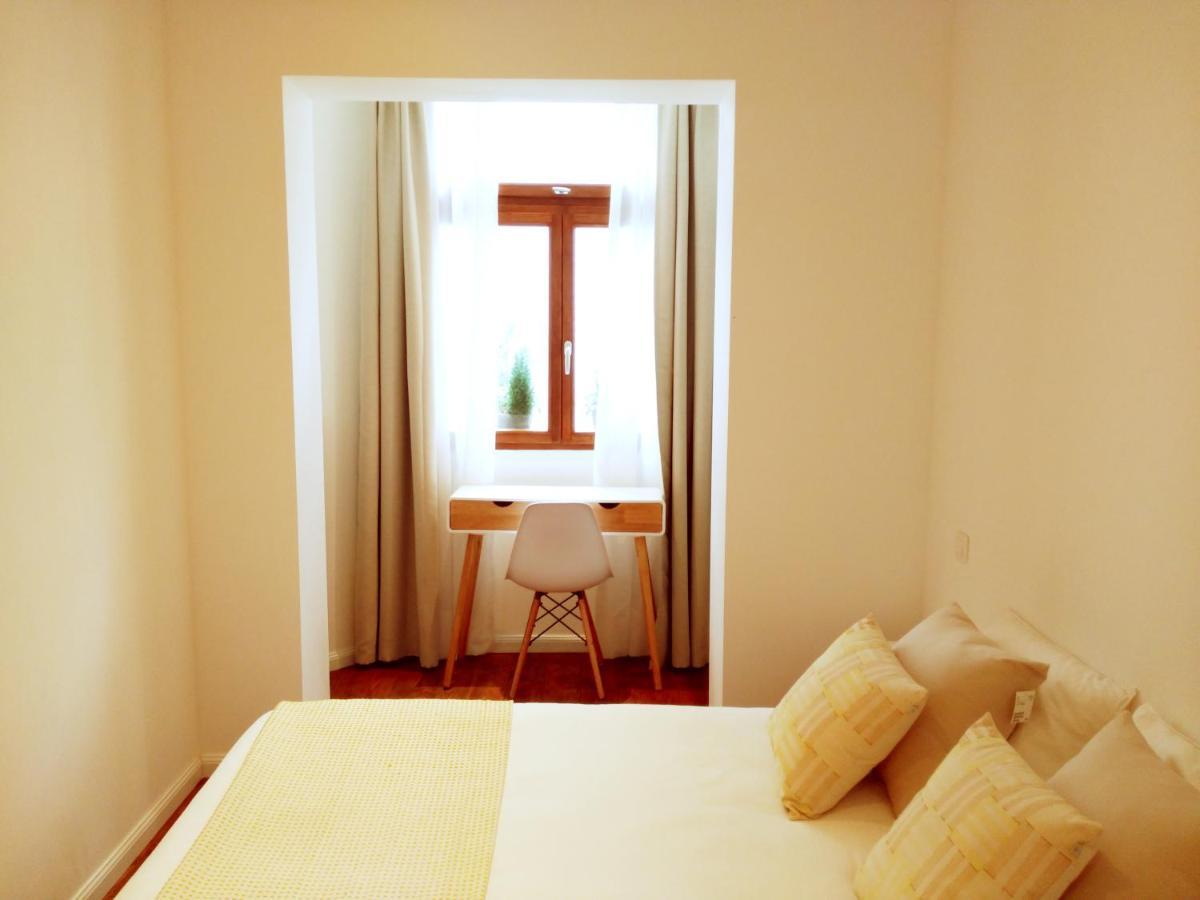 Single Room with Private Bathroom,1032319832:JPEG