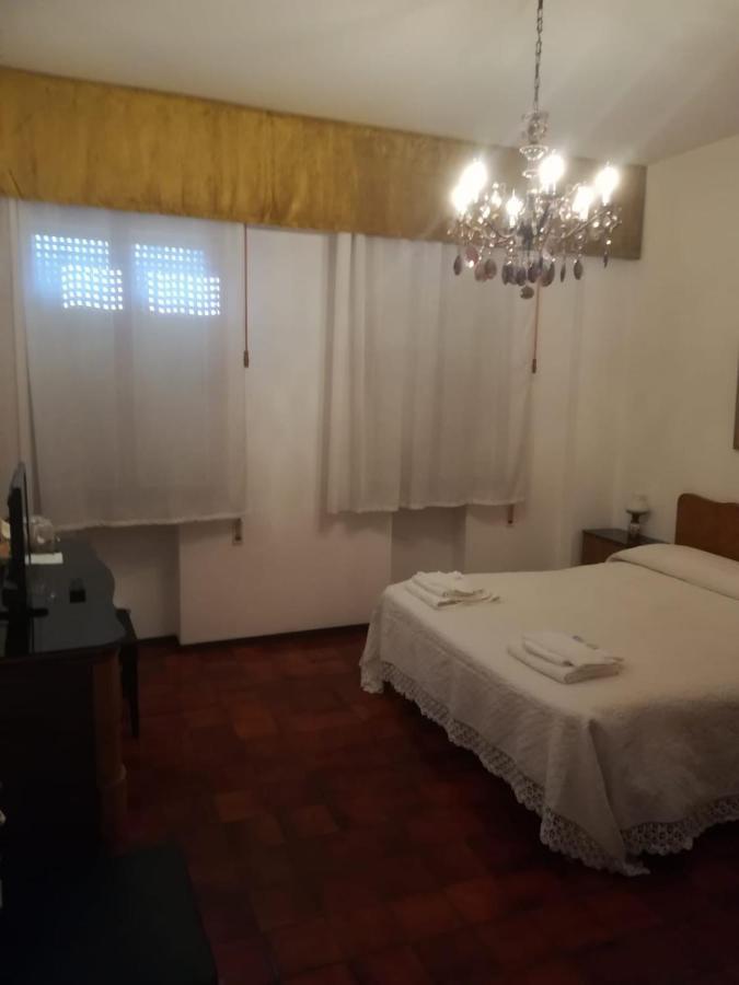 Double Room,1033286132:JPEG