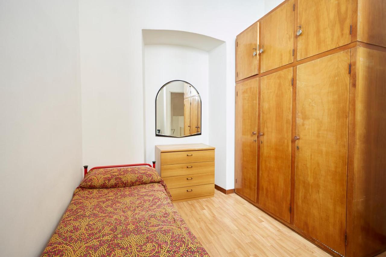 Chambre Simple Standard avec Salle de Bains Commune