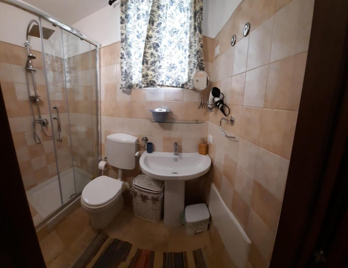 Double Room Private Bathroom,1134974626:JPEG