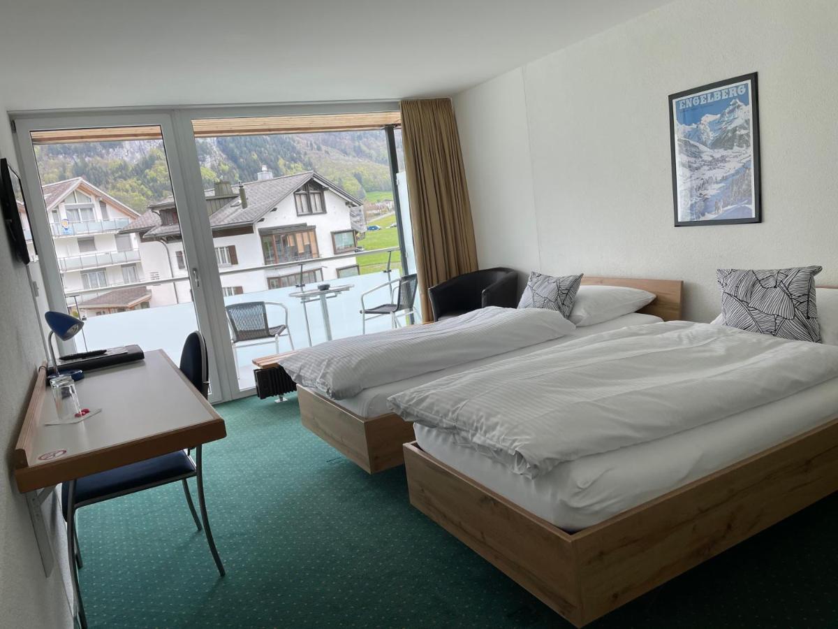Standard Twin Room,1104367941:JPEG