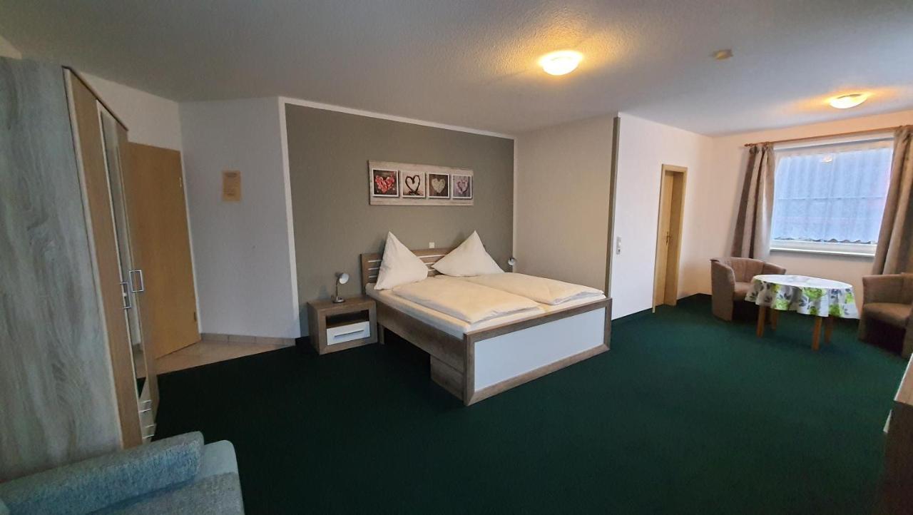 Double or Twin Room,1107774210:JPEG
