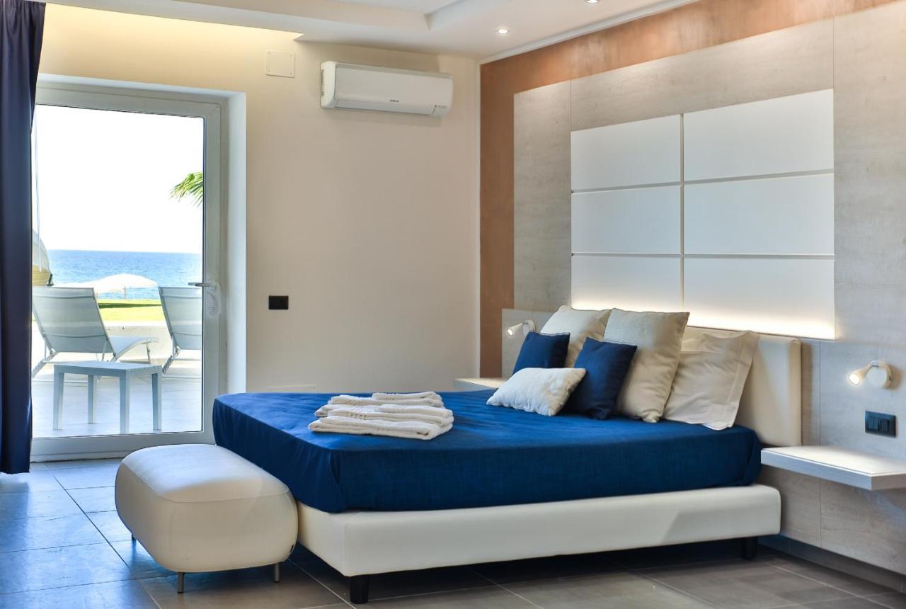 Family Room with Sea View,1396169012:JPEG