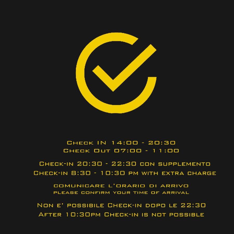 Deluxe Double Room with Balcony,1539847477:JPEG