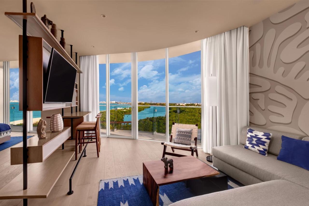 Superior Zimmer mit Kingsize-Bett und Meerblick