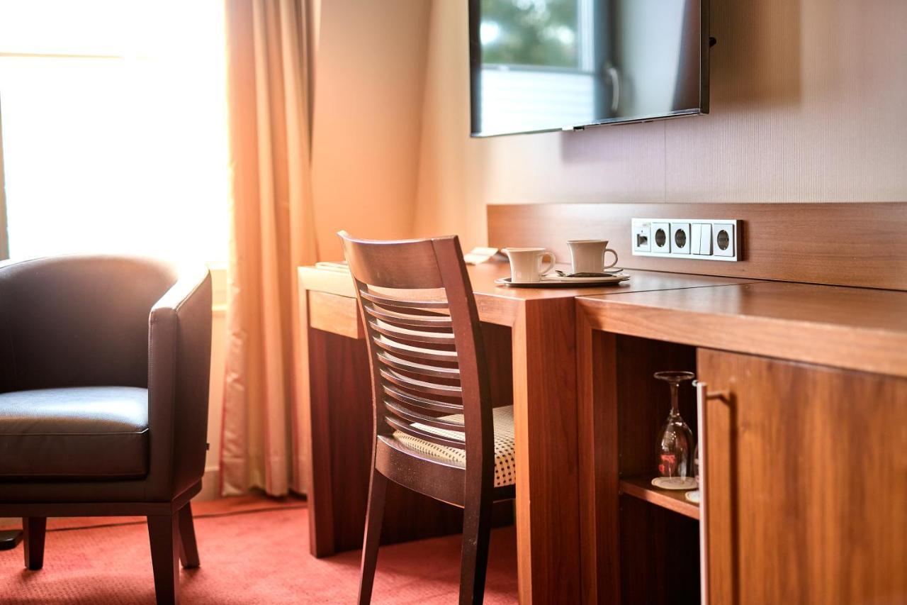 Double Room,1219356538:JPEG