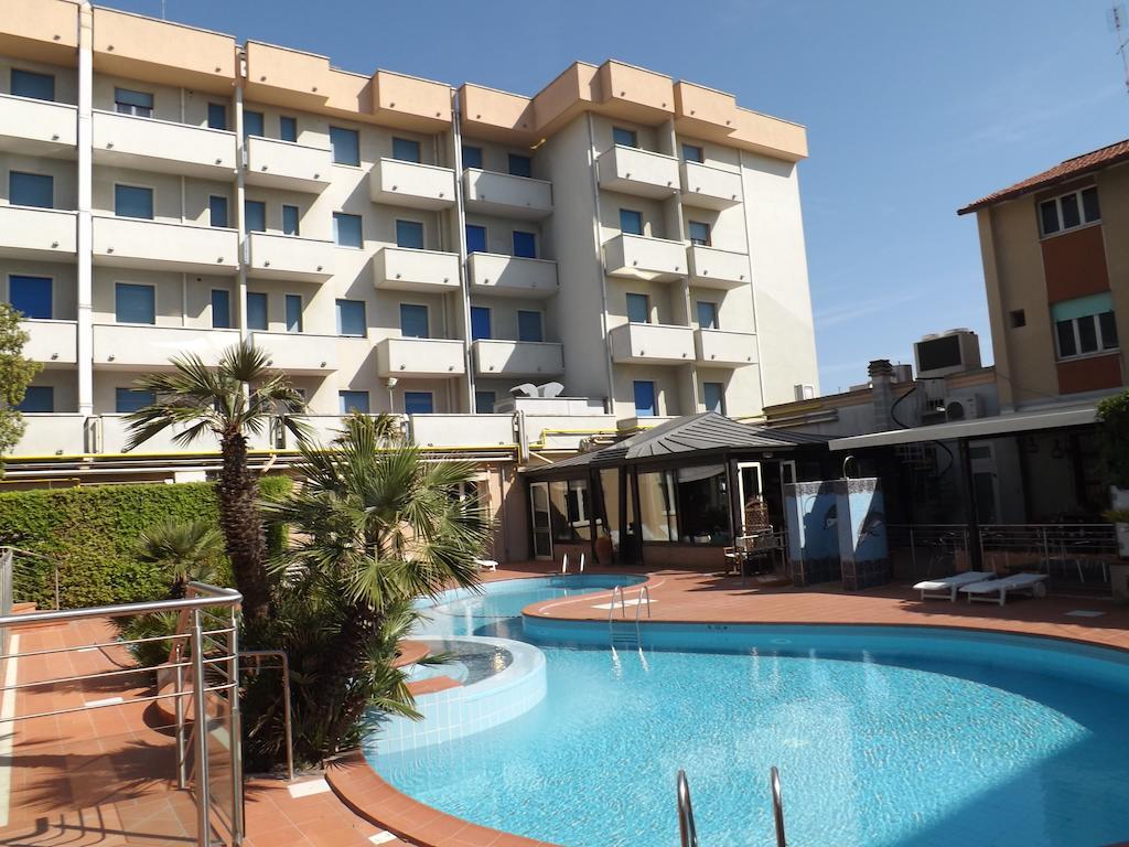 Comfort Double or Twin Room,418172346:JPEG