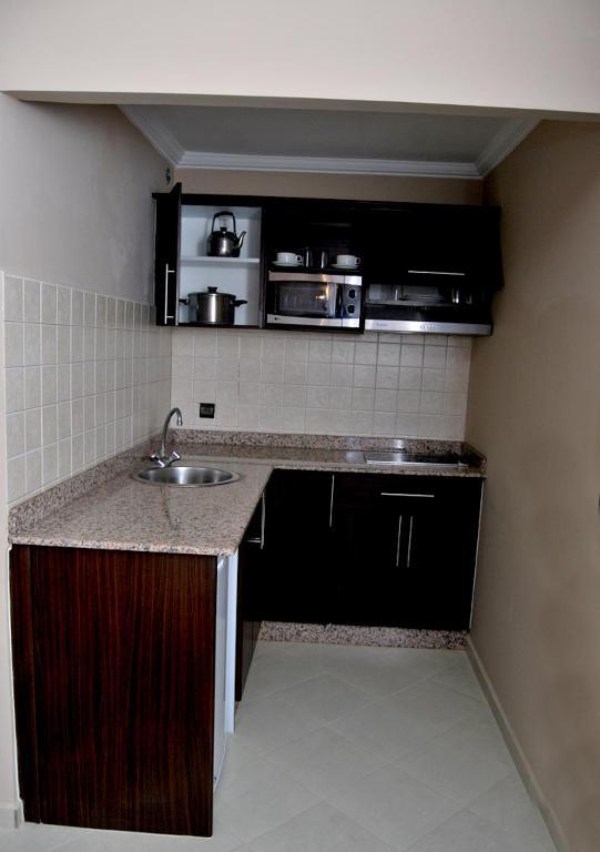 Studio with Balcony (4 Adults and 1 Child),63720679:JPEG