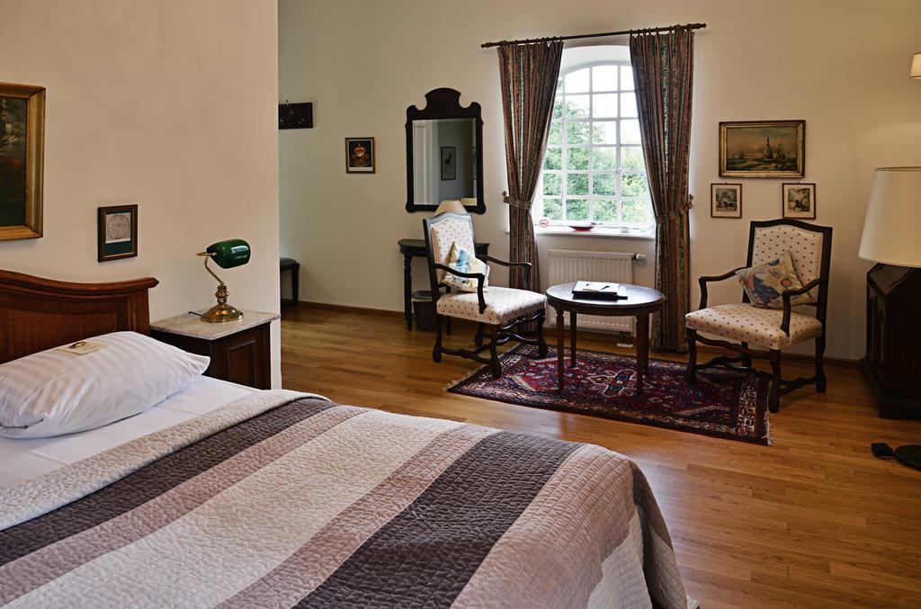 Rapunzel Suite