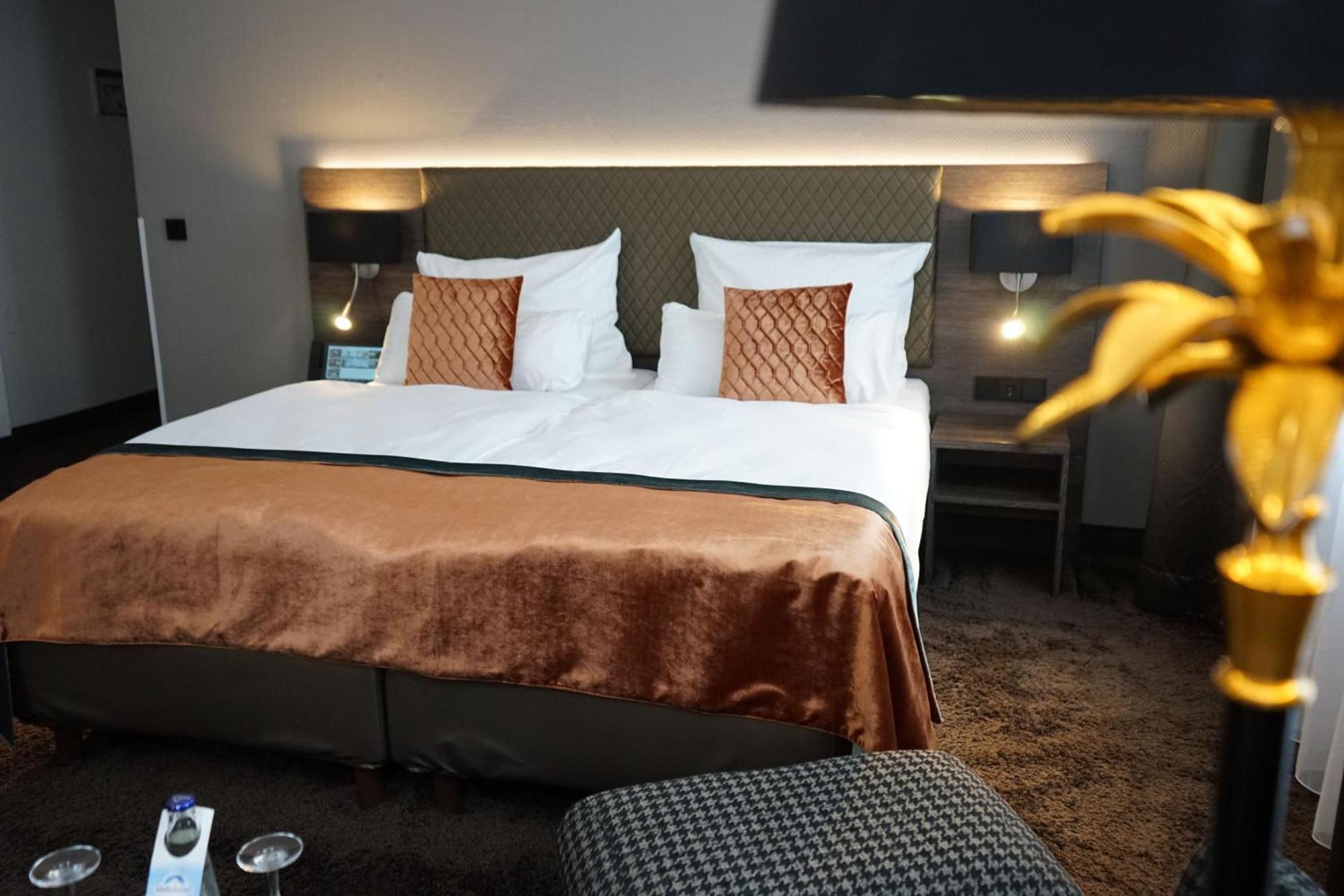 Superior Double Room,1276971088:JPEG