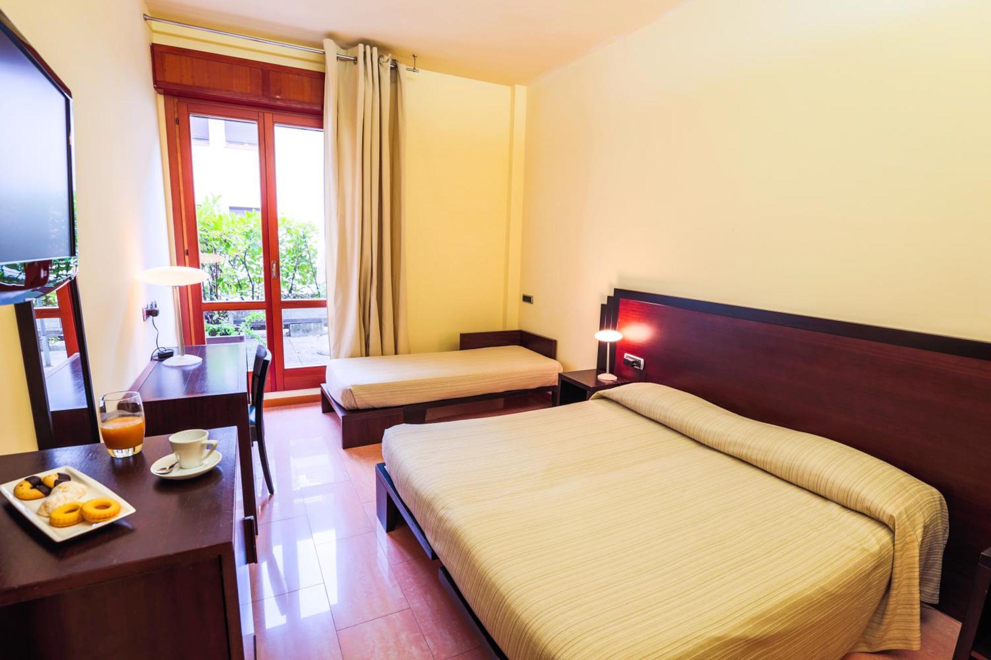 Double or Twin Room,1218421924:JPEG