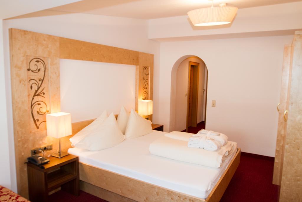 Deluxe Double Room,125916564:JPEG