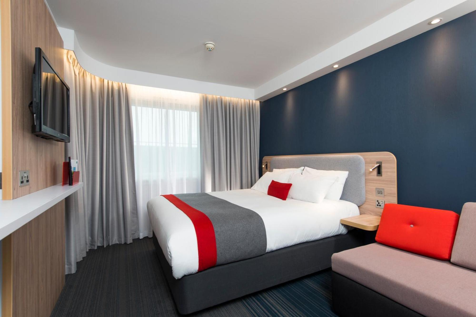 Standard Double Room with Free Hot Breakfast,1274078218:JPEG