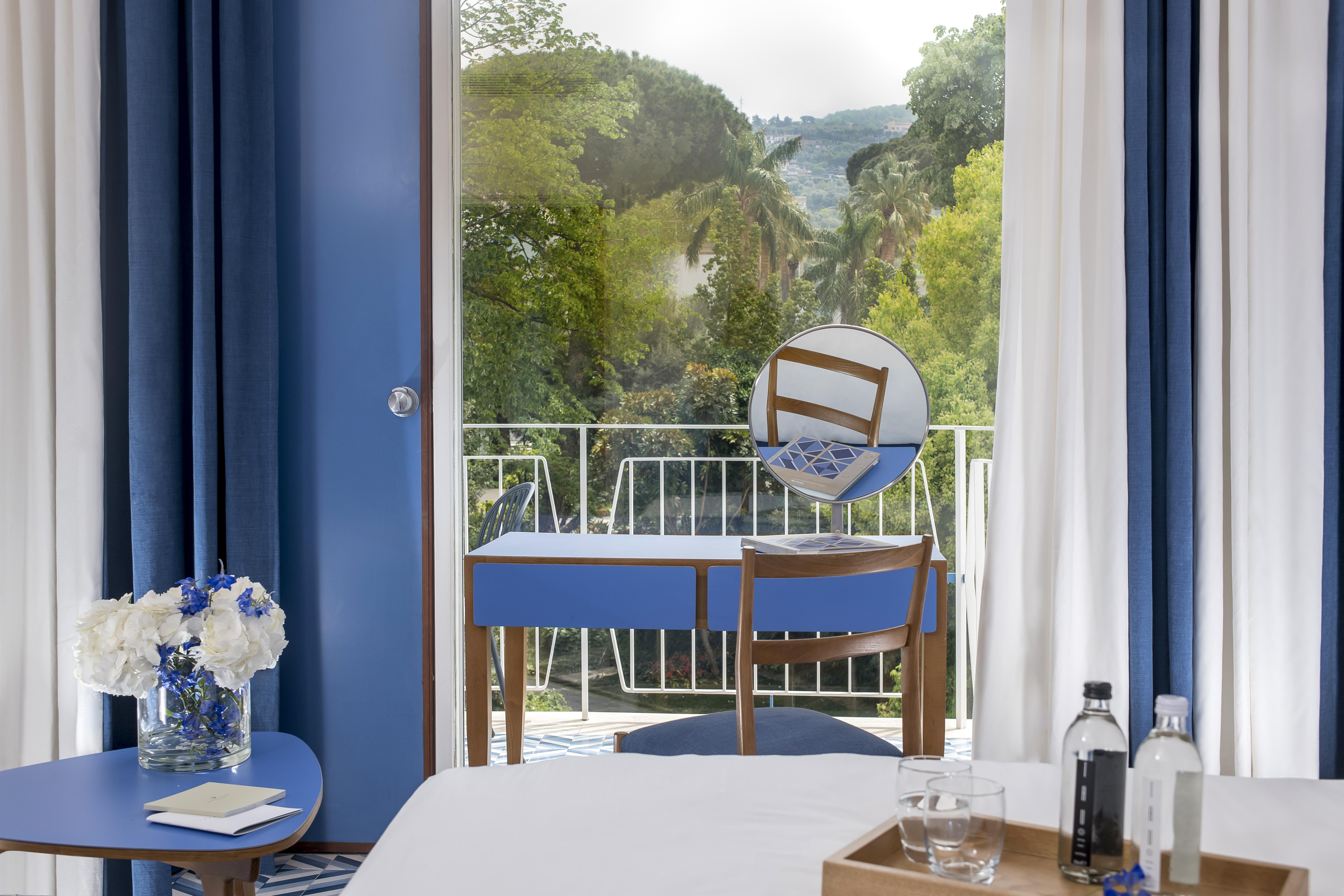 Quarto com Cama de Casal ou 2 de Solteiro e Vista para o Parque