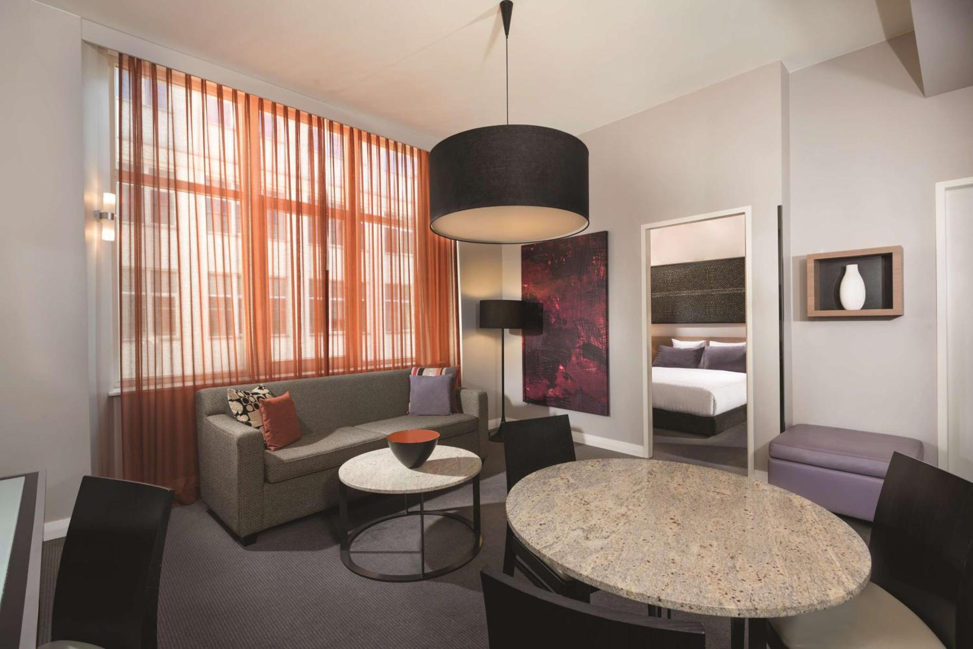 One-Bedroom Apartment,1435718551:JPEG