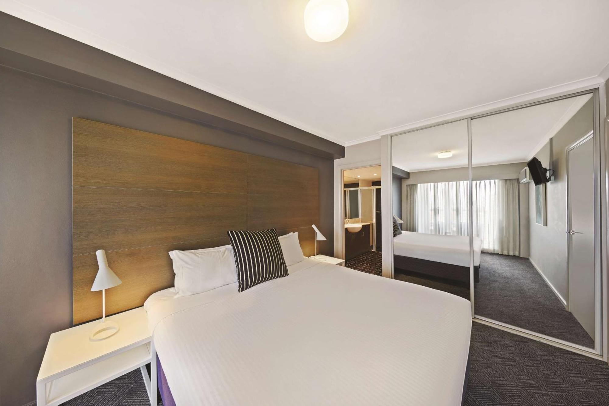 Standard One-Bedroom Apartment,1277285266:JPEG