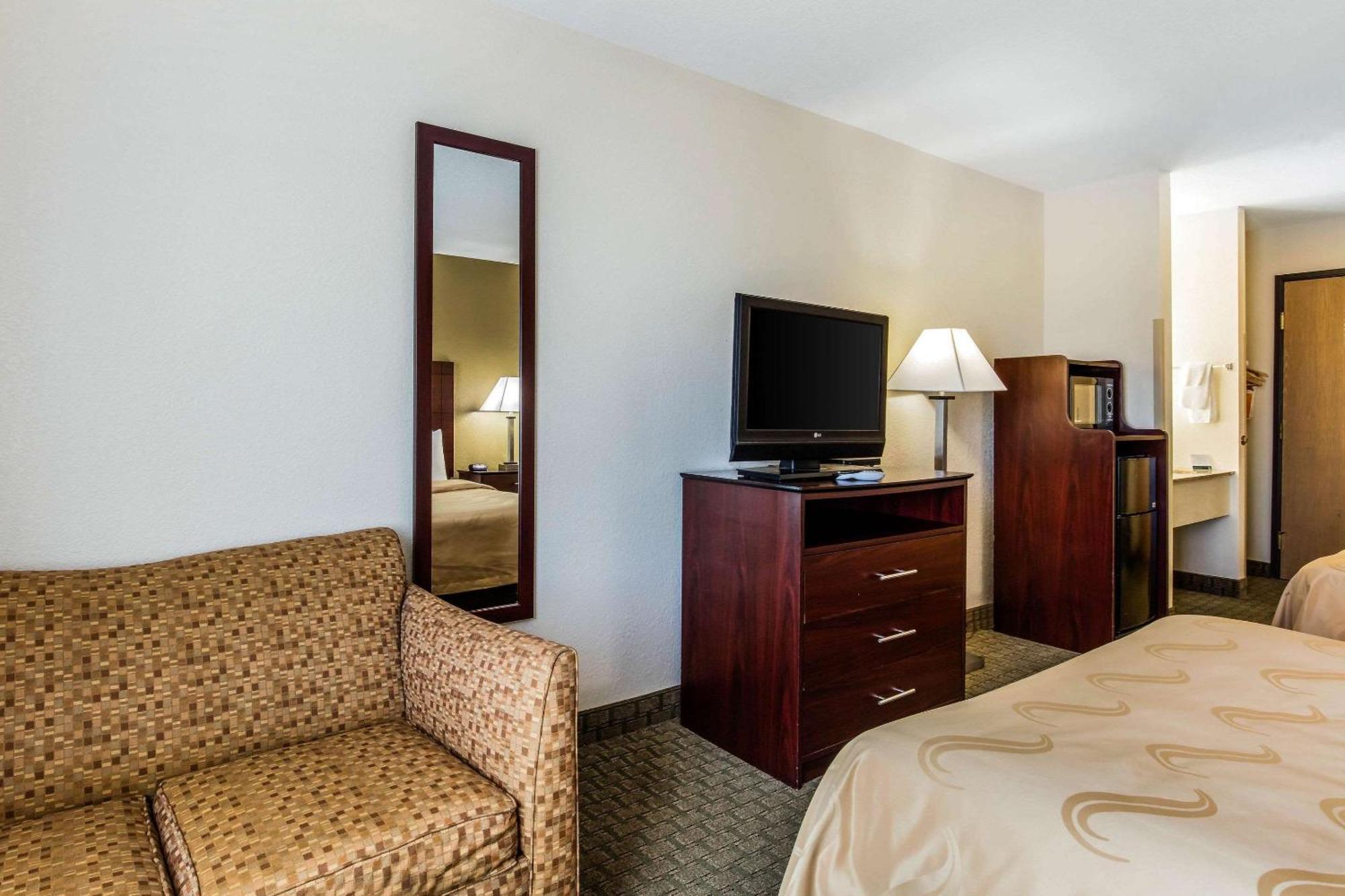 Double Room with Two Double Beds - Non-Smoking,1281851164:JPEG