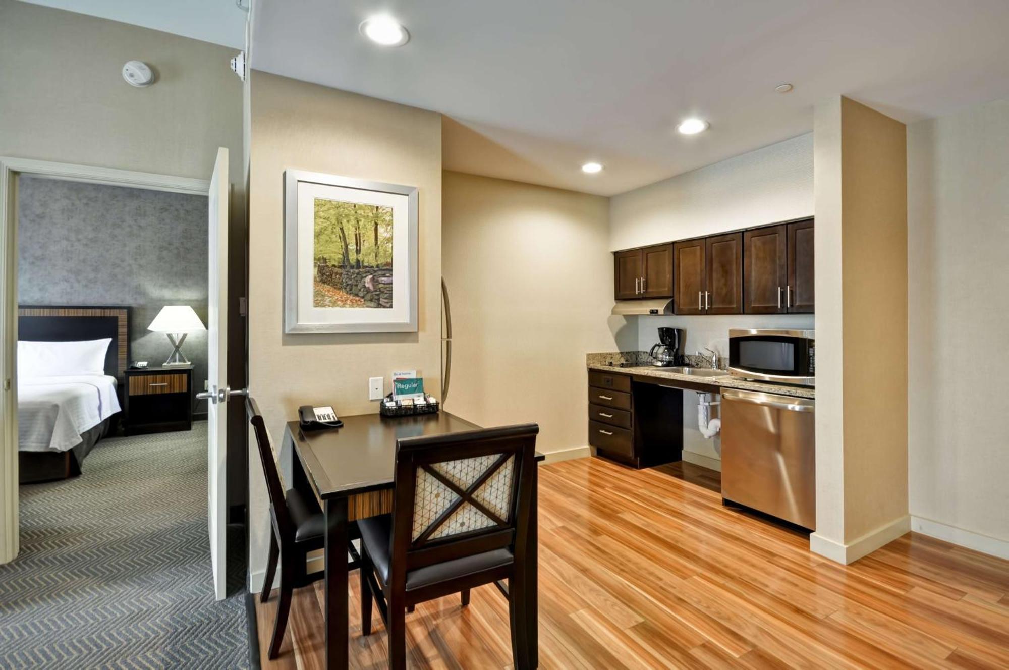 Two-Bedroom Suite - Non-Smoking
