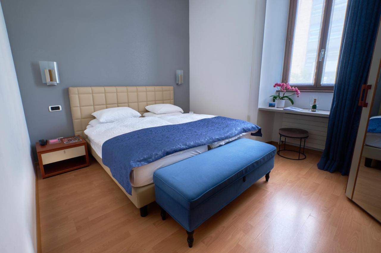 Chambre Double Confort - Vue sur Cour
