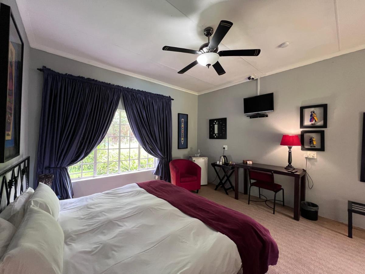 Double or Twin Room with Garden View