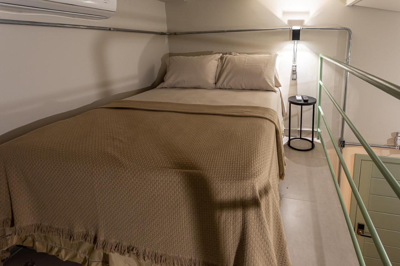 Deluxe Room,1337970455:JPEG