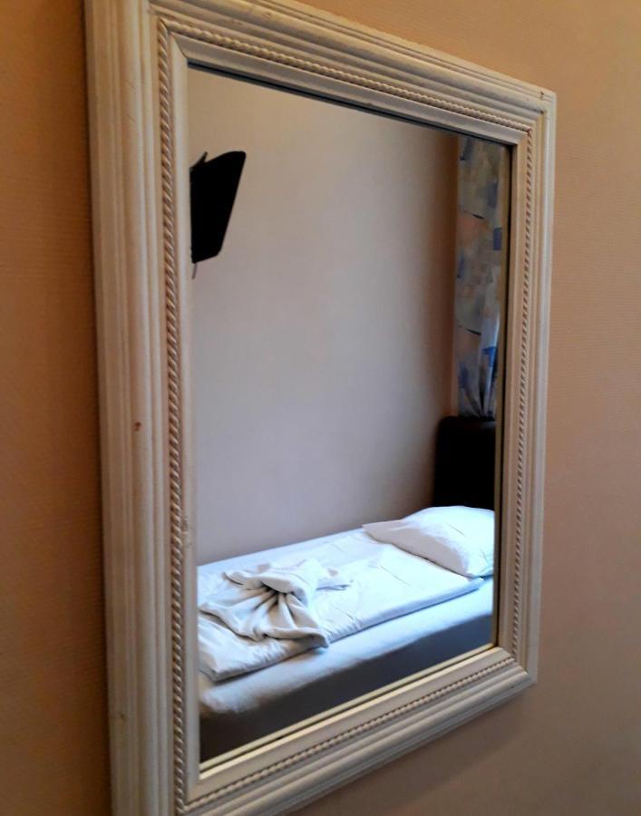 Economy Single Room with Shared Bathroom,1589529605:JPEG
