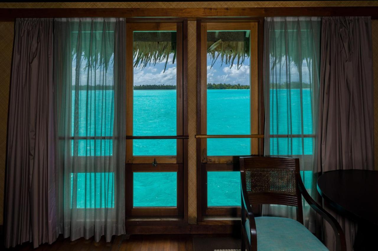 Overwater Deluxe Villa, Island view,1353129430:JPEG
