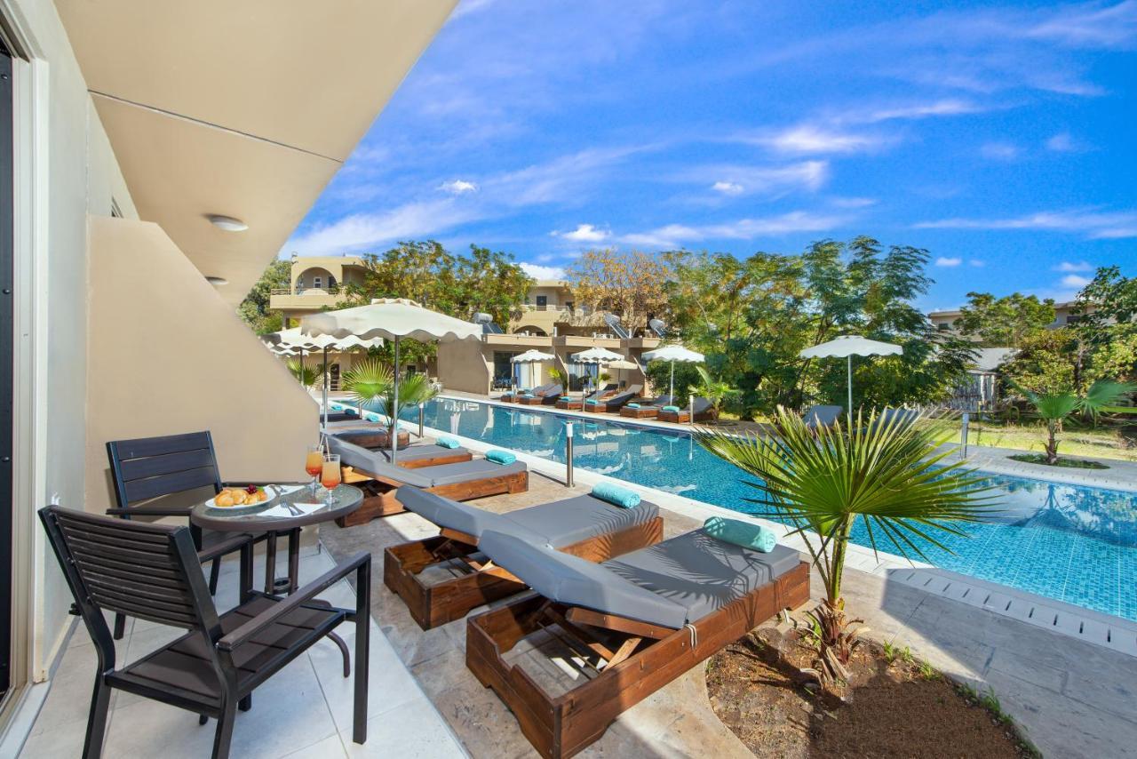 Twin Room with Private Pool