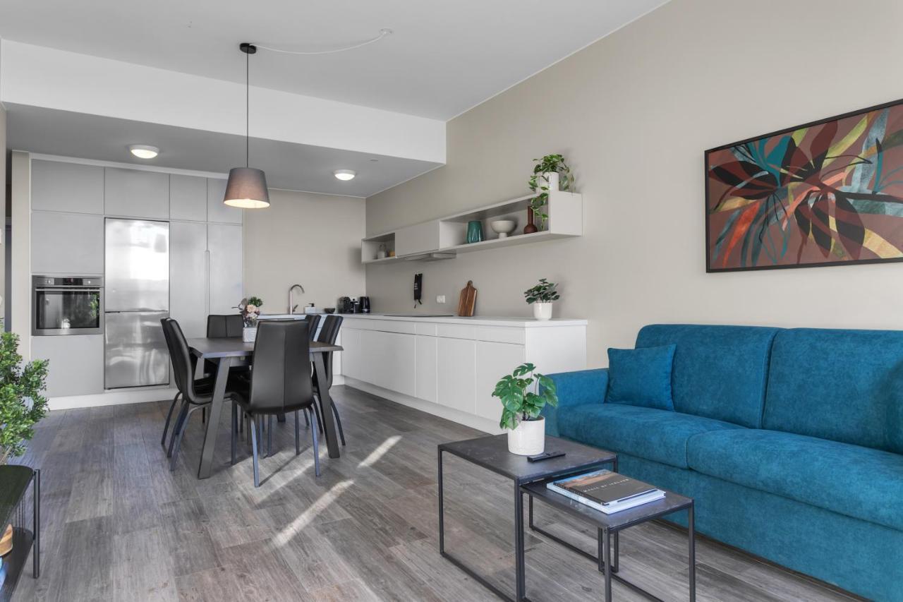 Two-Bedroom Apartment,1371325820:JPEG