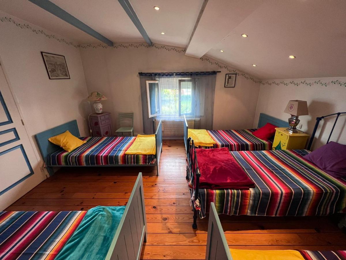 6-Bed Mixed Dormitory Room,1416784797:JPEG