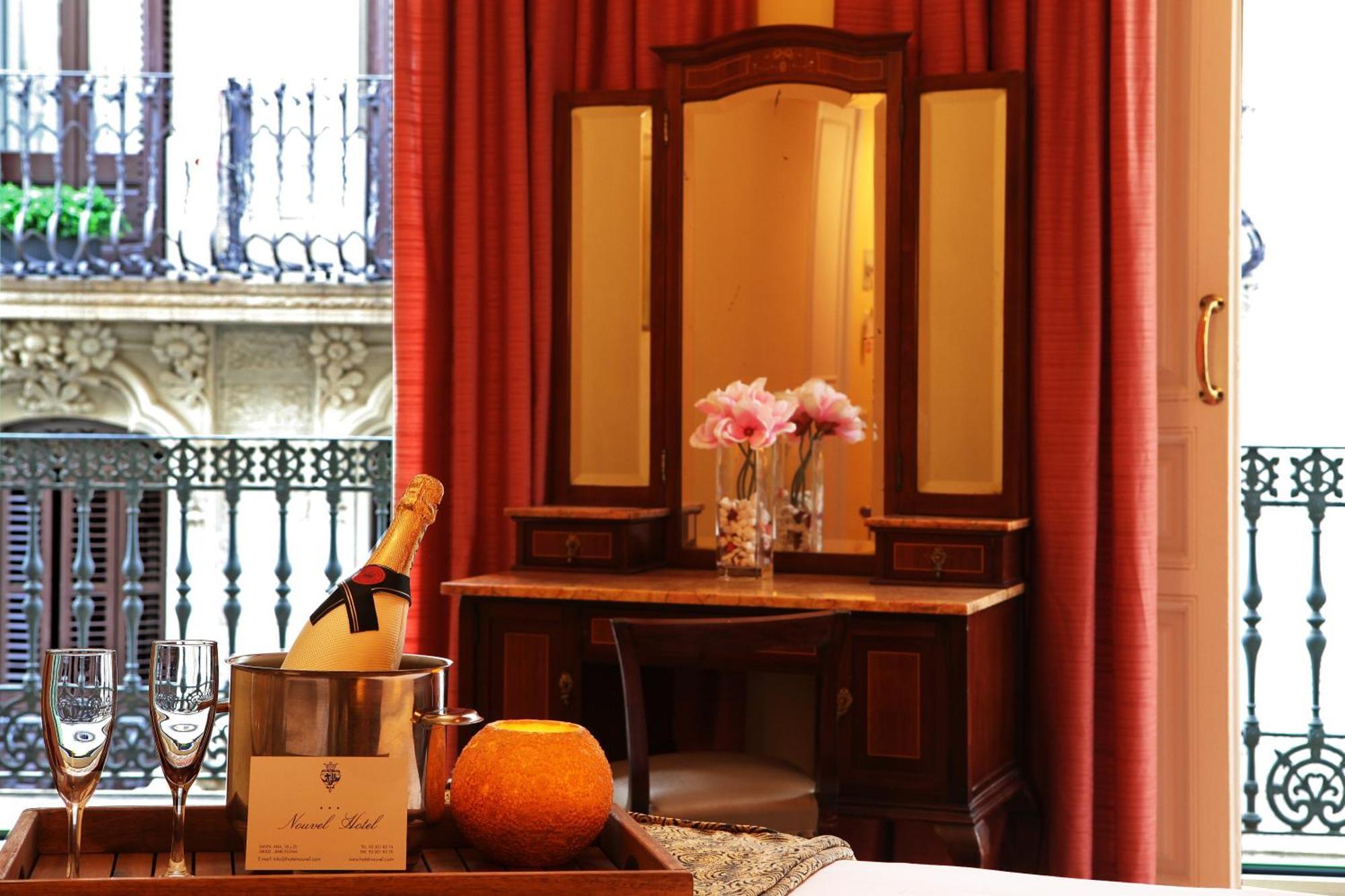 Junior Suite,1431911203:JPEG