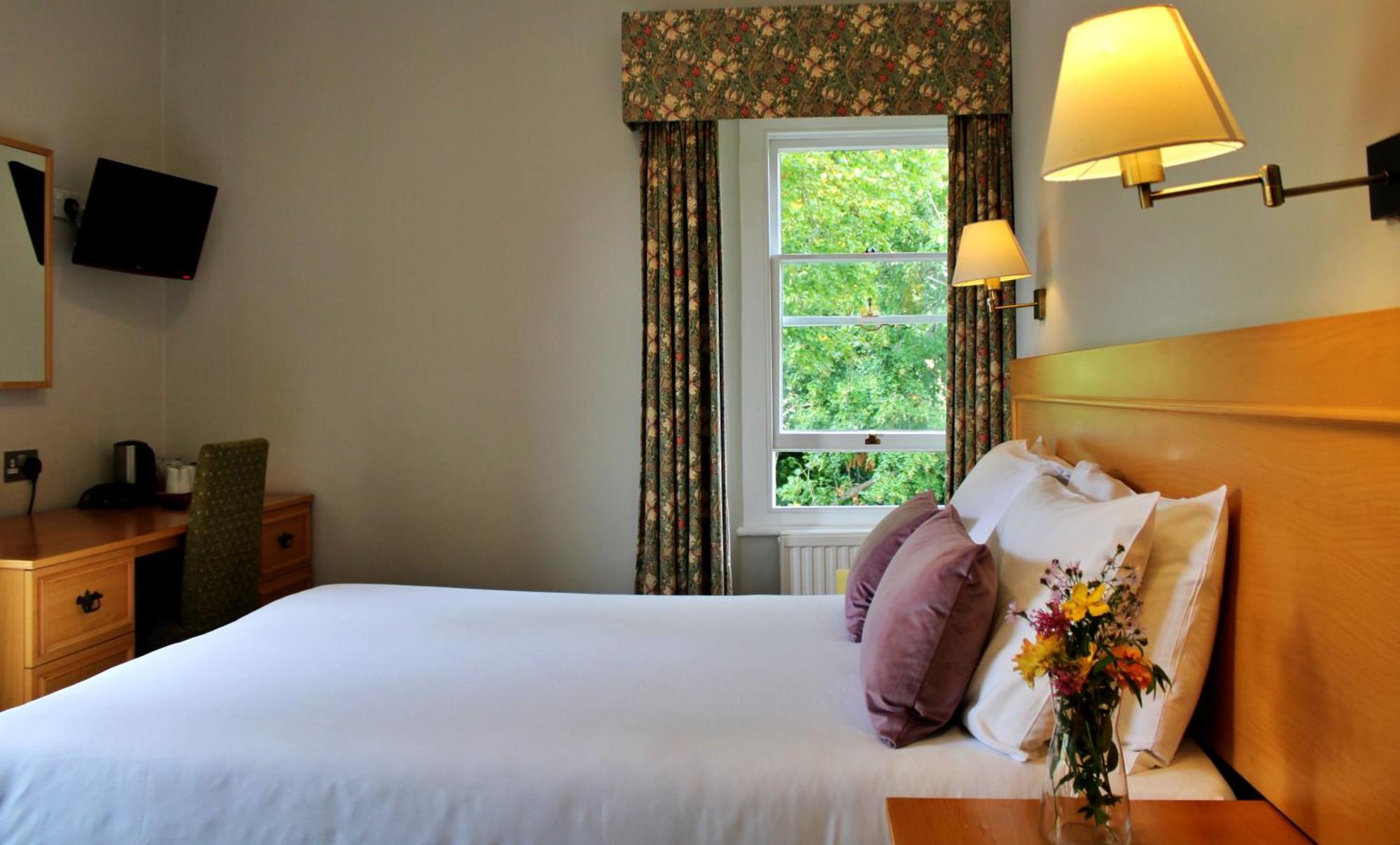Standard Double Room,1516398001:JPEG