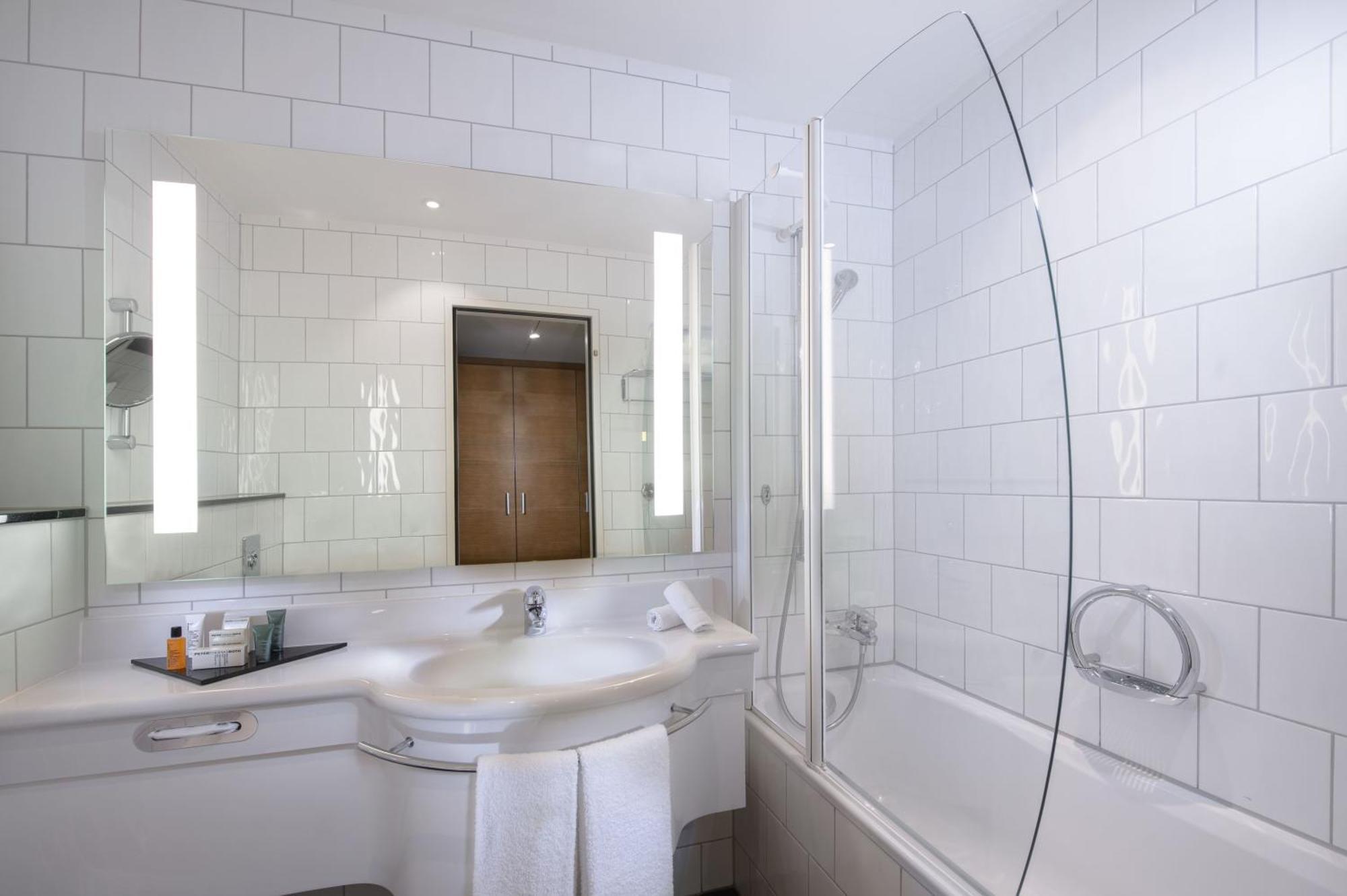 Twin Room,1516443730:JPEG
