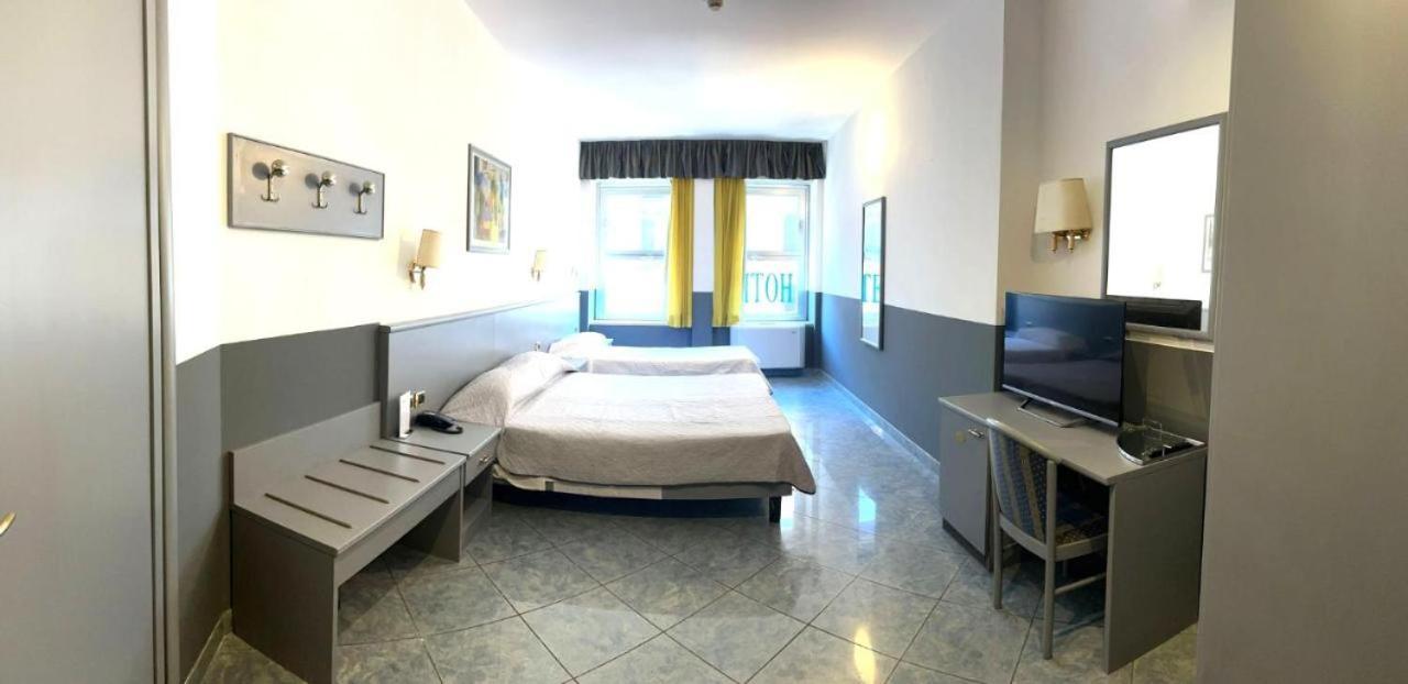 Triple Room,1539579694:JPEG