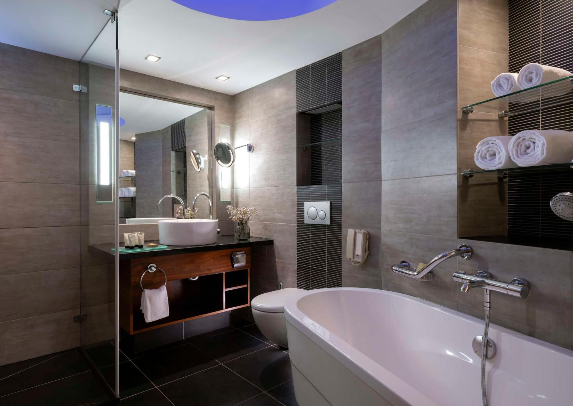 Executive King Room with Sea View,1537449895:JPEG