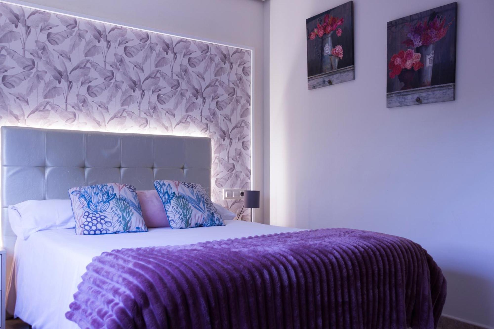 Large Double Room,1004750604:JPEG