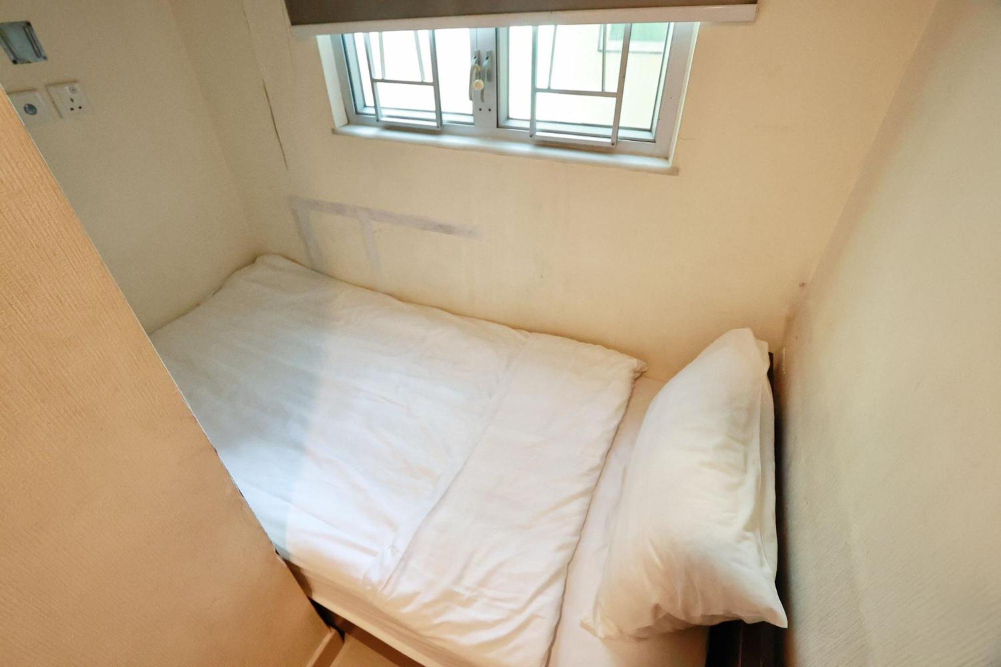 Triple Room City View,1583088732:JPEG