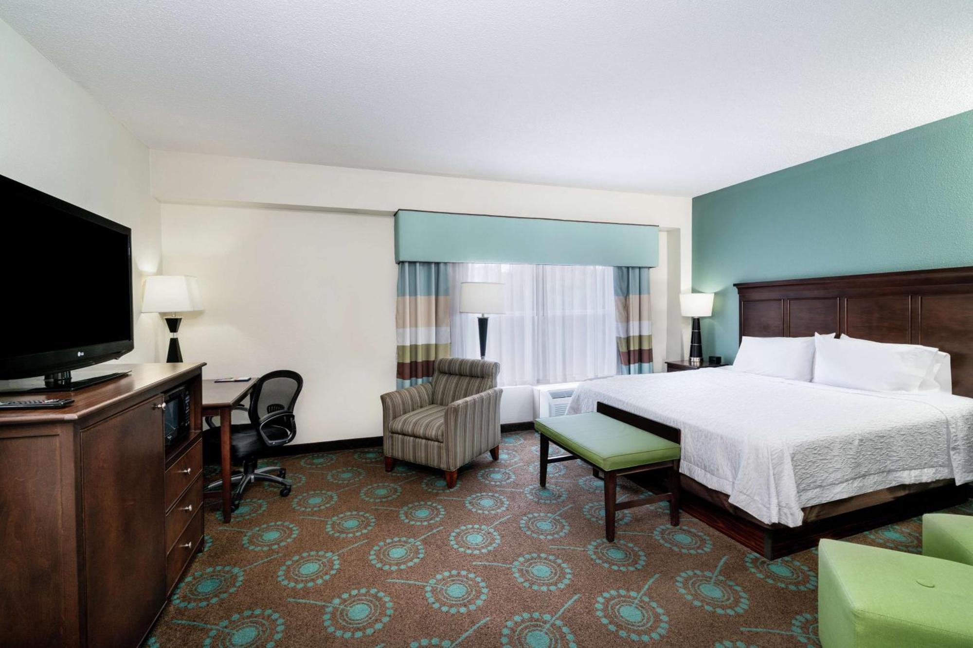 King Studio Suite with Sofa Bed - Non-Smoking,1551611884:JPEG