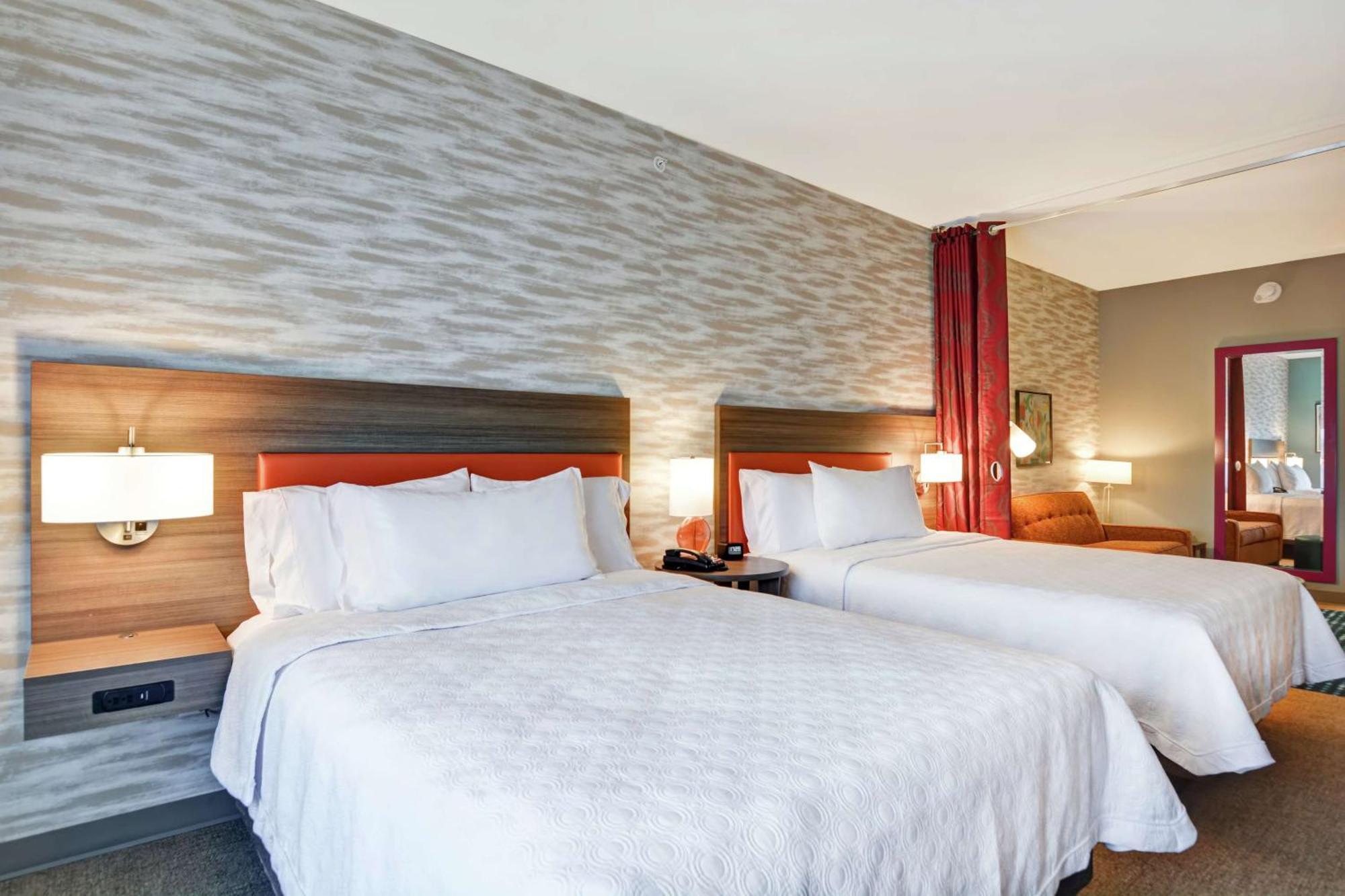 Queen Studio Suite with Two Queen Beds - Non-Smoking,1551701920:JPEG