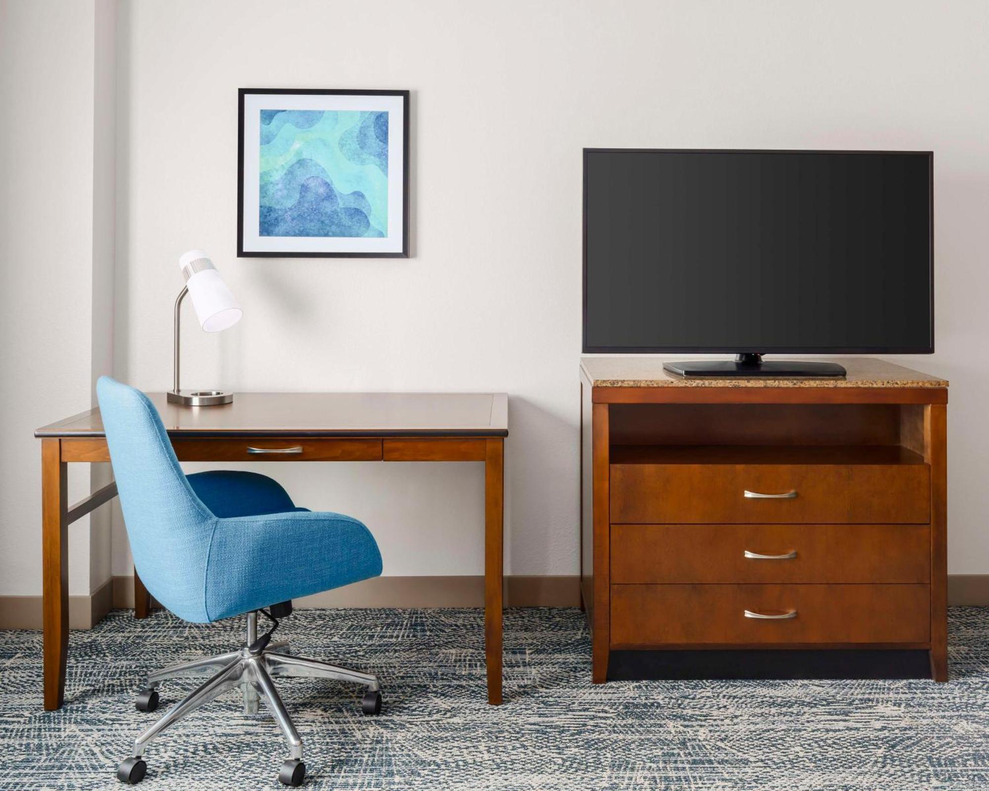 Queen Room with Two Queen Beds,1709960848:JPEG