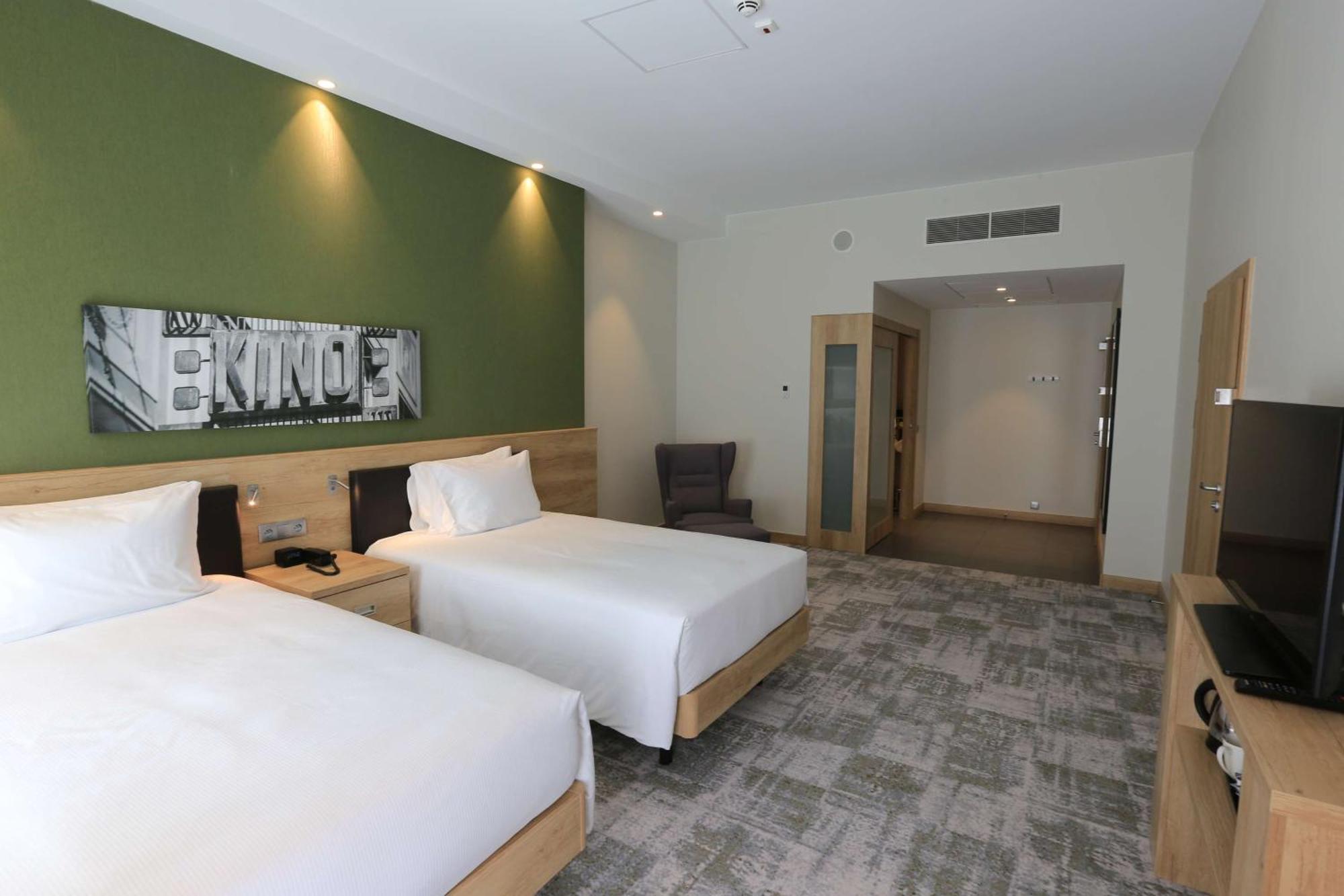 Twin Room City View,1537932778:JPEG