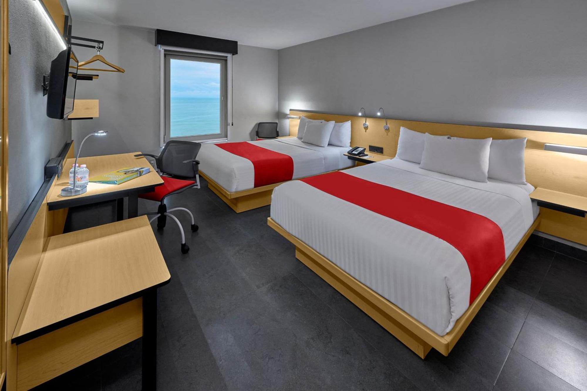 Double Room with Two Double Beds and Ocean View,1574719799:JPEG